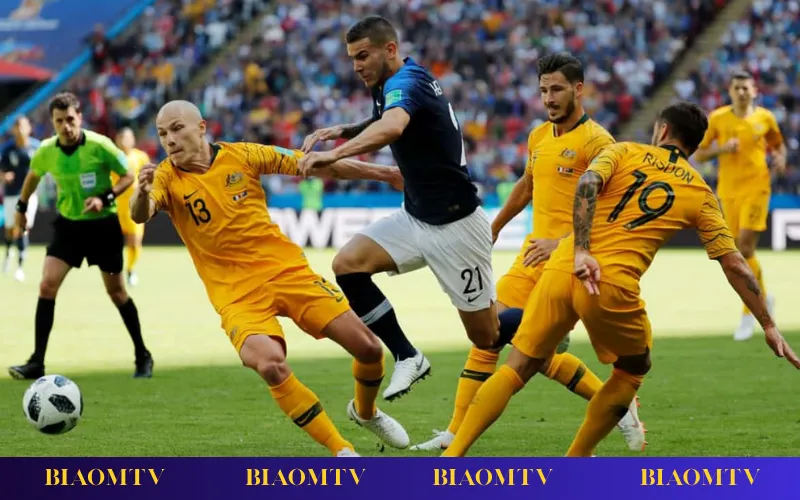 Phân tích chiến thuật soi kèo thẻ hiệp 1 theo thống kê phạm lỗi và số thẻ trung bình.